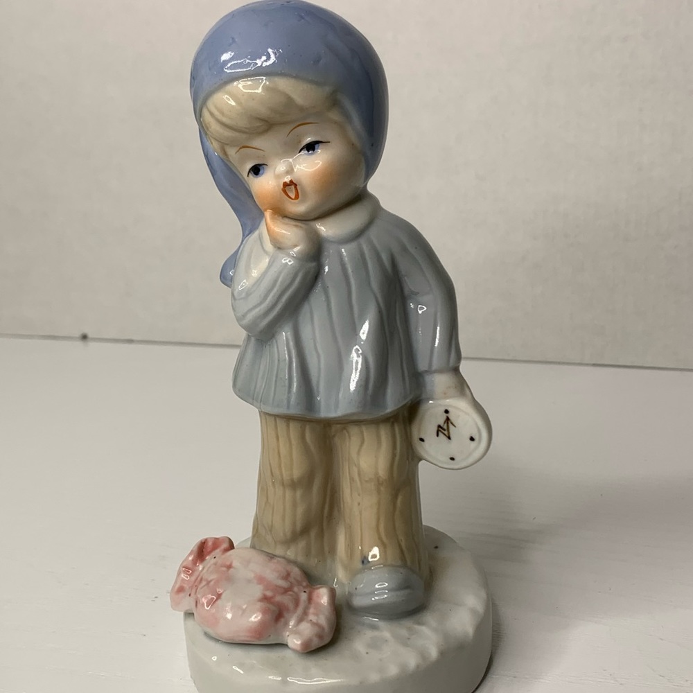 Vtg Ceramic Collectible A Boy yawning with clock and pillow